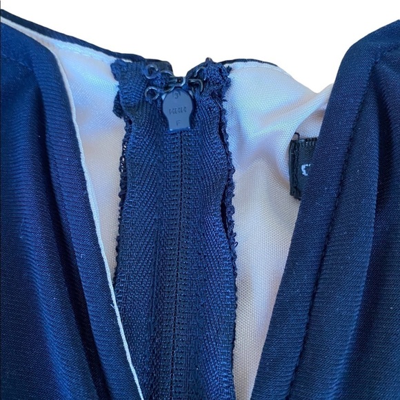 City Studios Womens Trendy Black Cold-Shoulder Spaghetti Straps Dress Jr. Size 7 - Picture 9 of 14